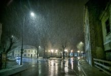 Kiša, grmljavina i opasna poledica, moguć i snijeg!