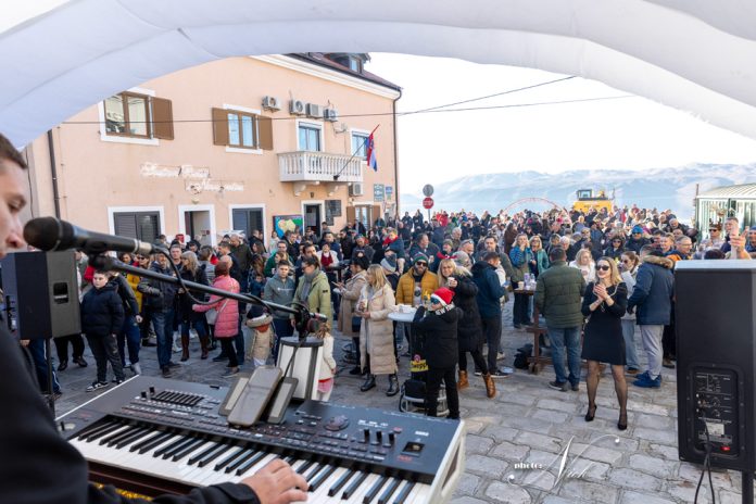 Karlobag 2024 stara godina (37)