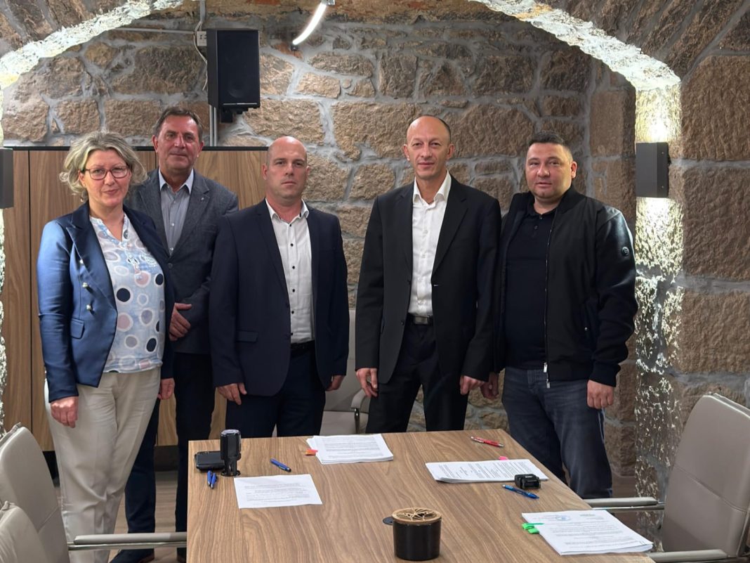 IMG-20251031-WA0002-2