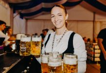 Veliki spektakl u Zagrebu! Dron show otvorio Oktobeer Fest! Nebo nad gradom bilo je pravi audio vizualni spektakl!