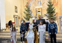 Uoči blagdana sv. Nikole, u crkvi u Brinju održano je tradicionalno darivanje djece